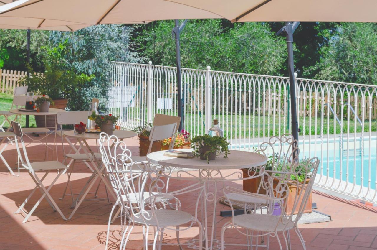 Al Gattosaggio Bed & Breakfast Montecarlo Bagian luar foto